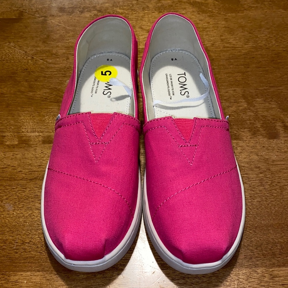Pink Toms